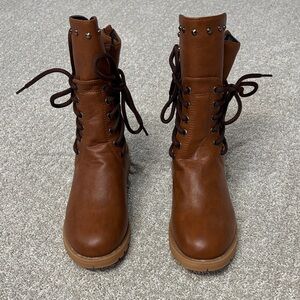 Brown Lace-Up Women's Boots